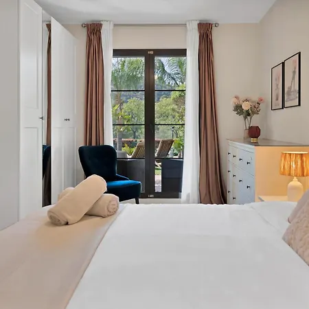 New! Arqueros Deluxe Apartment *